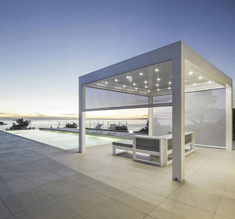 Towards an increasingly international future